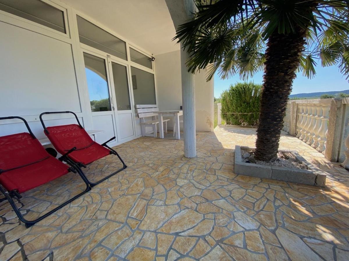Villa Sabina - Apartments Kroatien Ražanac Esterno foto