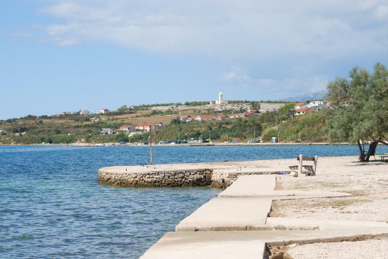 Villa Sabina - Apartments Kroatien Ražanac Esterno foto